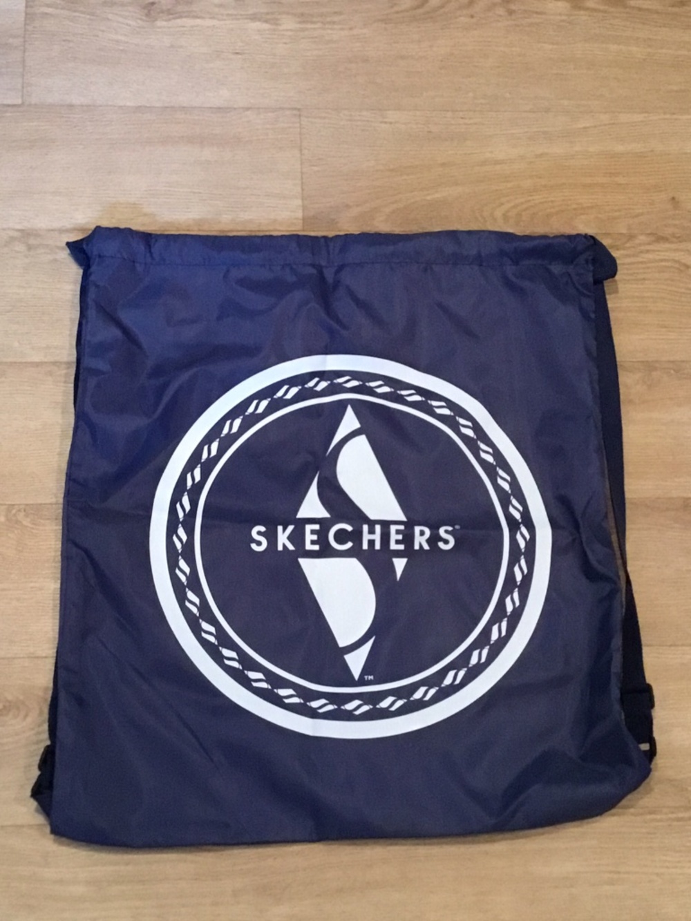 Sketchers Waterproof Drawstring Backpack - Picture 2 of 4